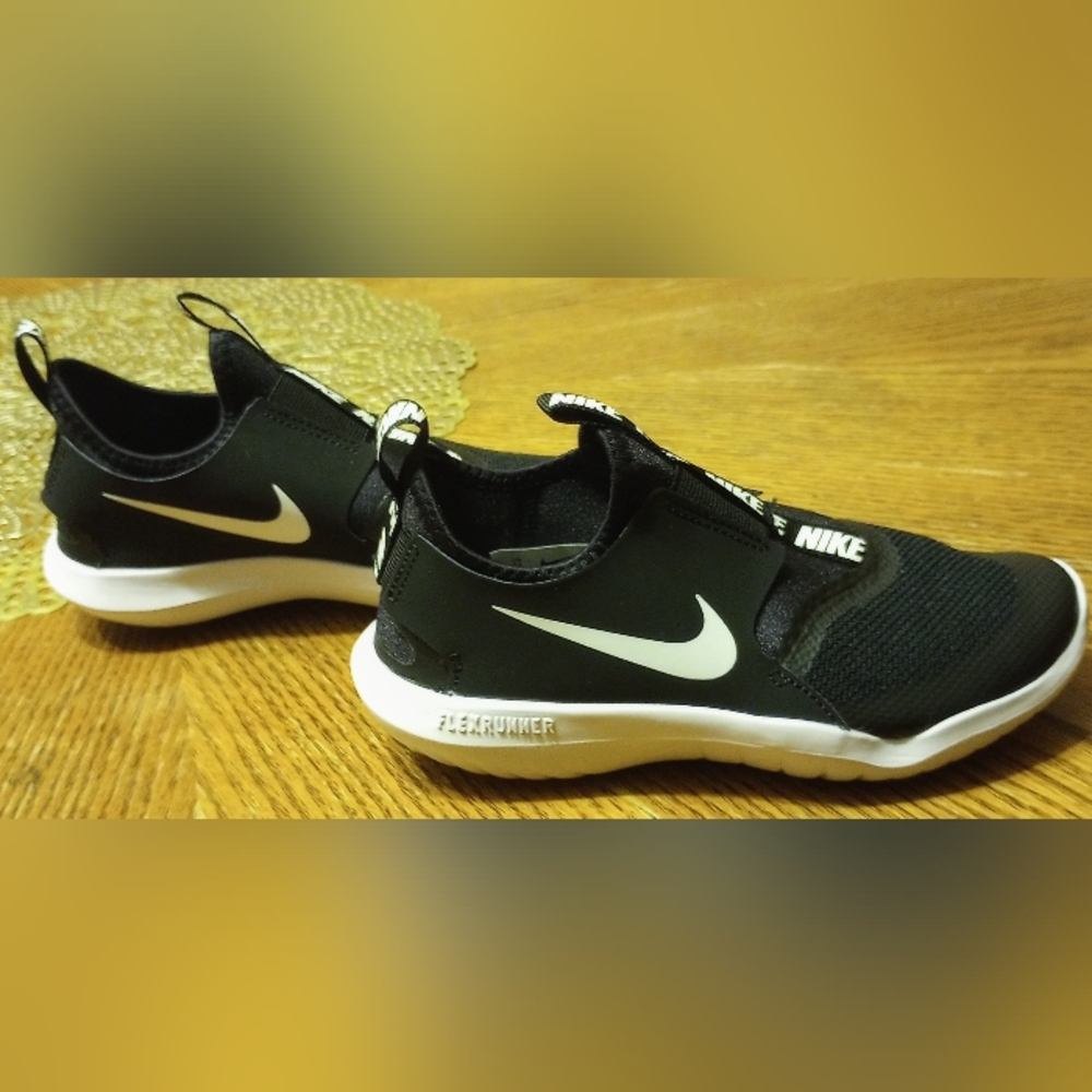 Nike Boys Flex Runner Slip On Sneaker